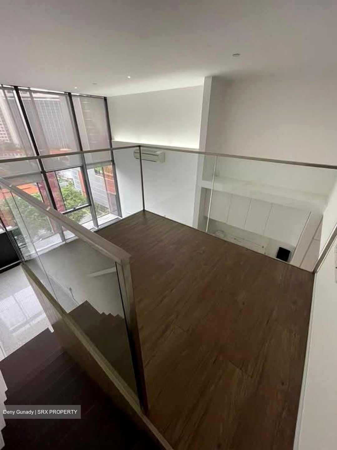 PS100 (D2), Office #585360731